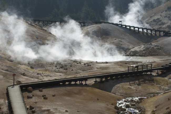 Thermal vents at Bumpass Hell, Lassen Volcanic National Park, Mount Lassen, California, USA
