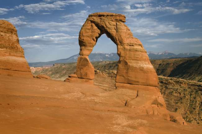 Delicate arch at sunset, Arches National Park, Utah, USA