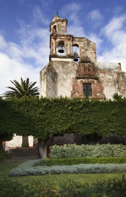 Architecture on the streets of San Miguel de Allende, State of Guanajuato, Mexico